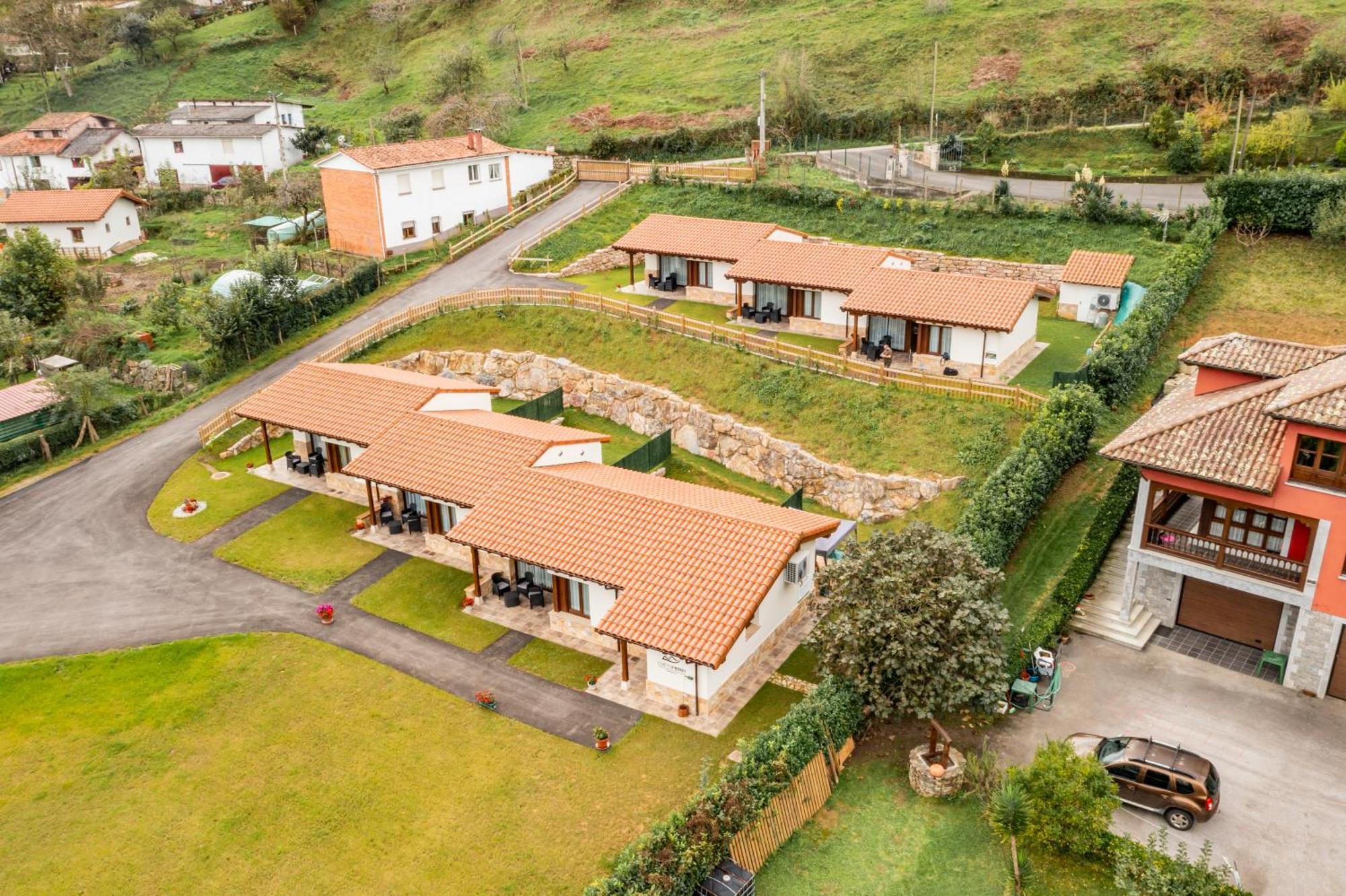 Apartamentos Cuetumerin Onís Buitenkant foto
