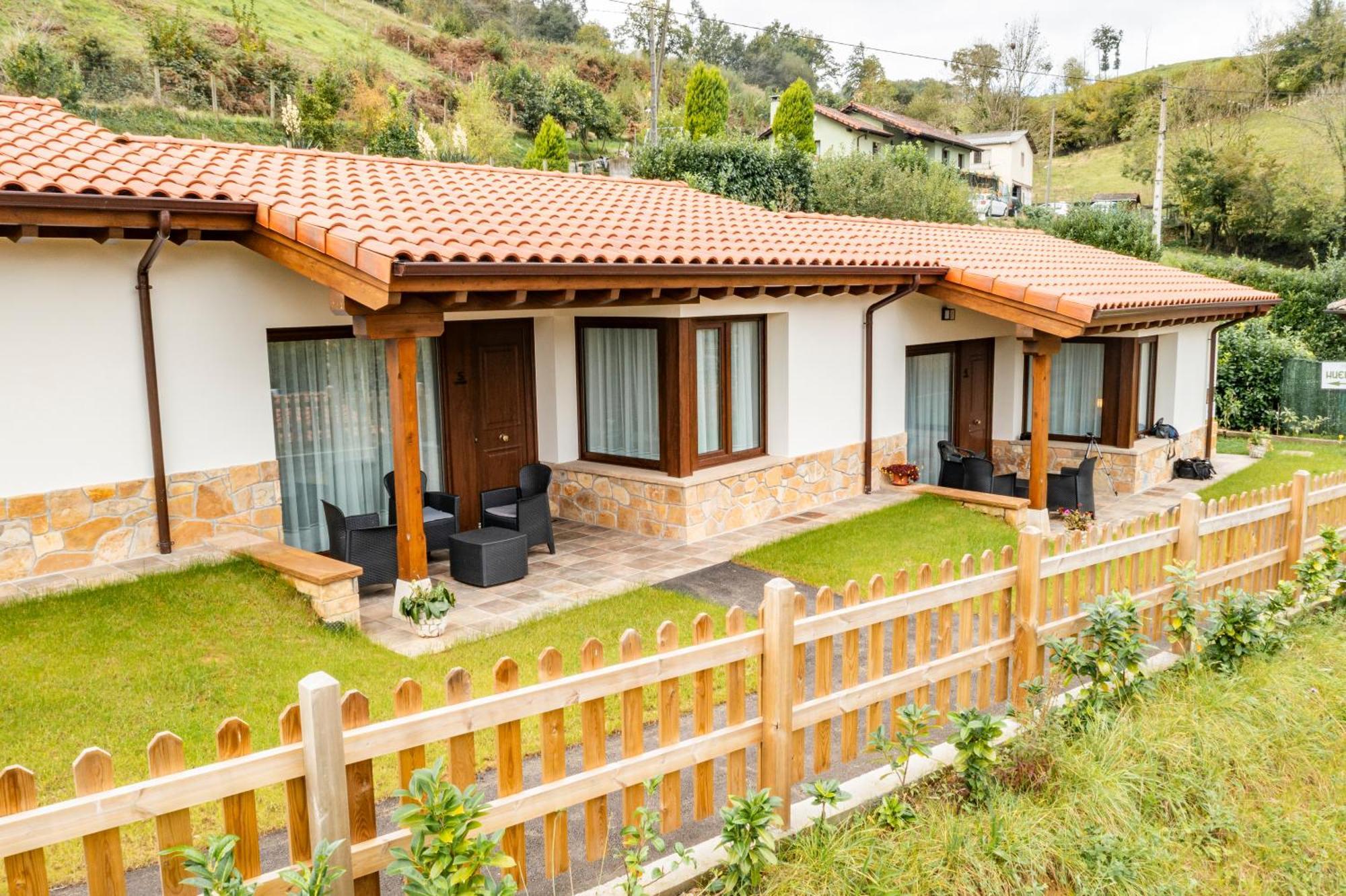 Apartamentos Cuetumerin Onís Buitenkant foto